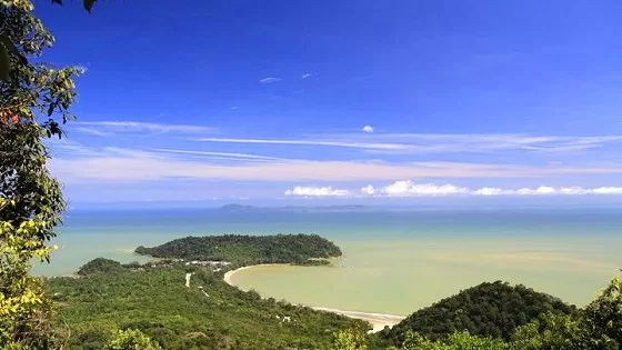 gunung-arong-mersing